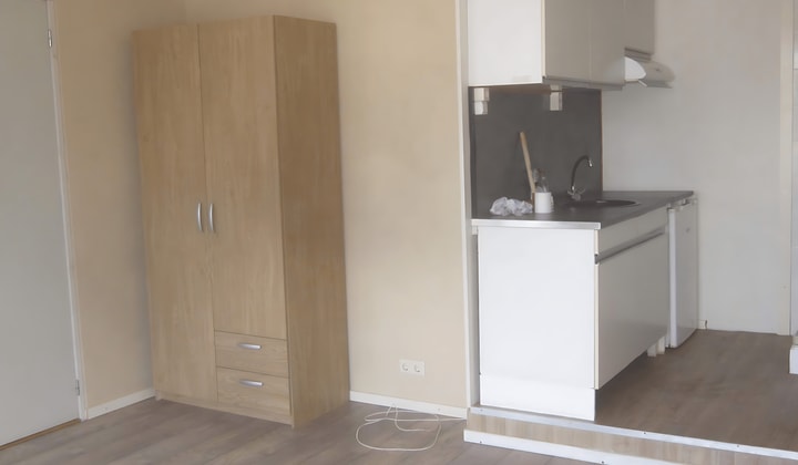 Gemeubileerd appartement met privékeuken en badkamer