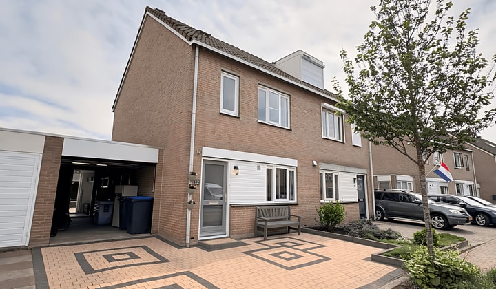 Huis | 128m² | €2350,-