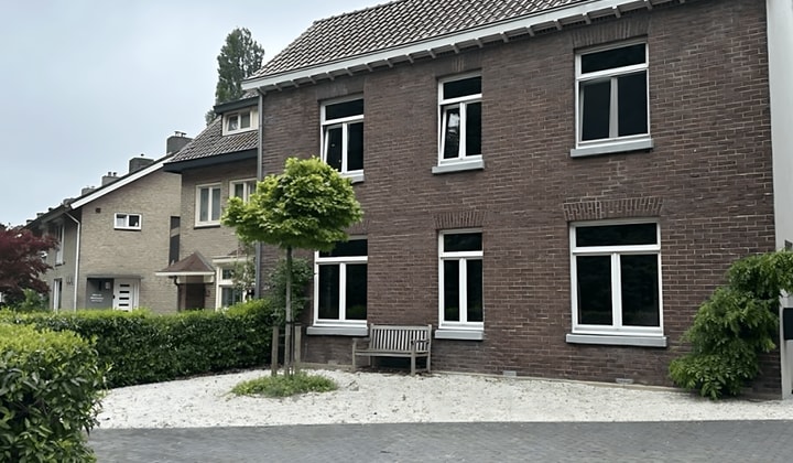 Huis | 167m² | €2500,-