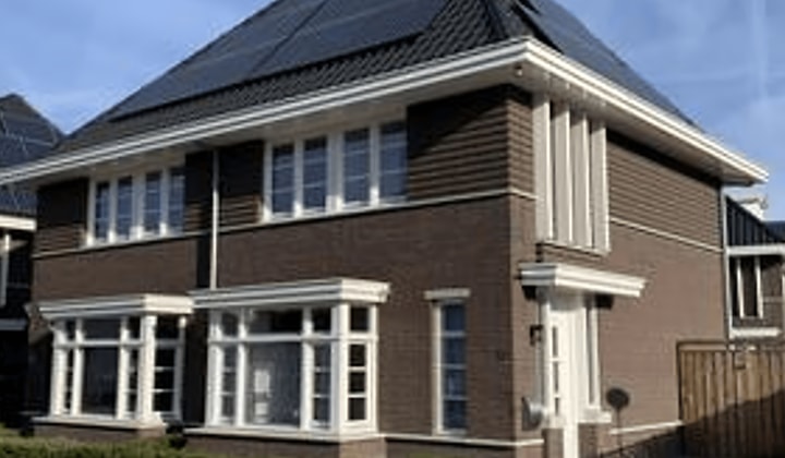 Kamer | 110m² | €1620,-