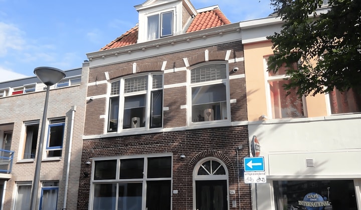 Gestoffeerde studio met 1 slaapkamer en inclusief prijs