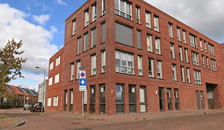 Appartement met 1 slaapkamer en gestoffeerd interieur