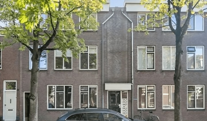 Huis | 74m² | €1200,-