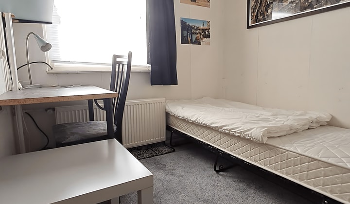 Kamer | 7m² | €550,-