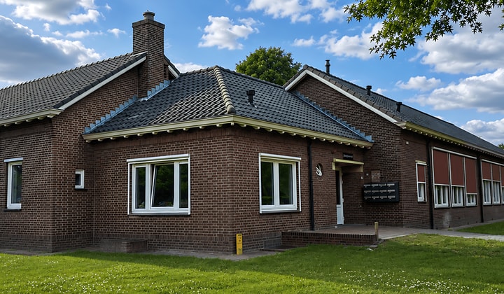 Kamer | 76m² | €1215,-