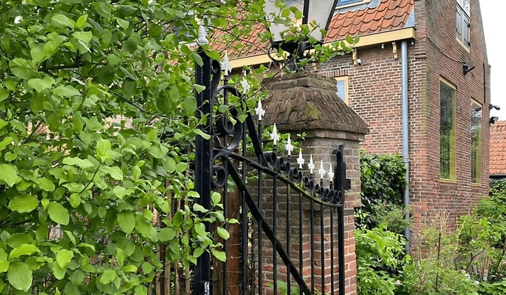 Kamer | 70m² | €2075,-