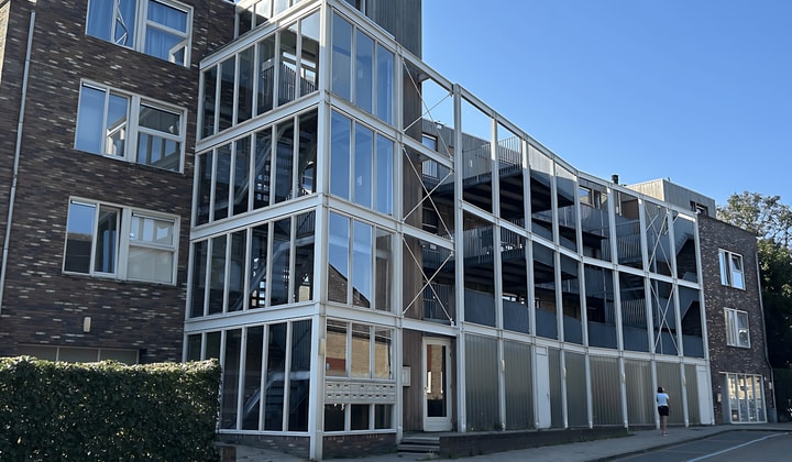 Kamer | 65m² | €1125,-