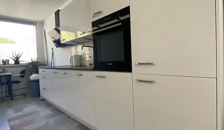 Kamer | 15m² | €800,-