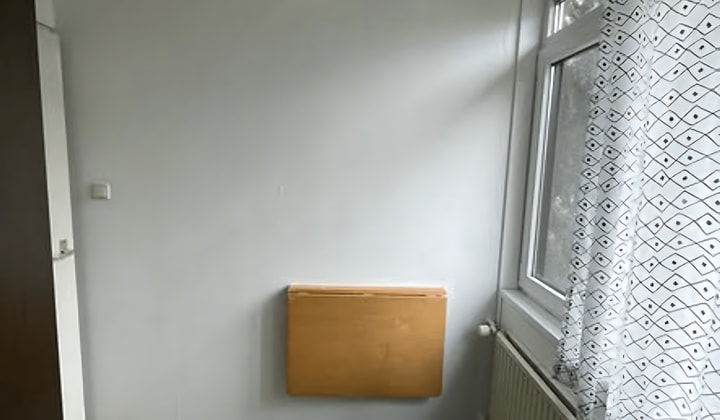 Kamer met tuin geschikt voor werkende persoon en inschrijving