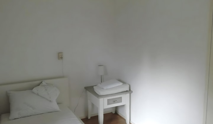 Kamer | 8m² | €680,-