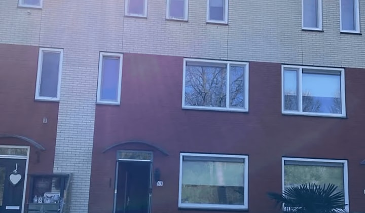 Kamer | 88m² | €1228,-