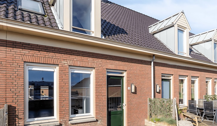 Kamer | 103m² | €1555,-