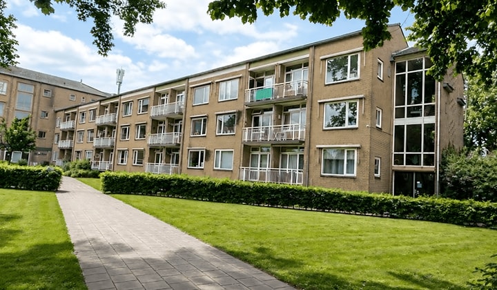 Appartement met 2 kamers en aparte slaapkamer voor senioren