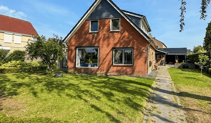 Huis | 130m² | €1995,-