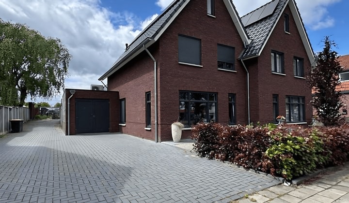 Huis | m² | €1485,-