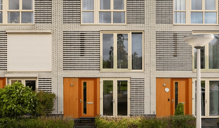 Kamer | 131m² | €2750,-