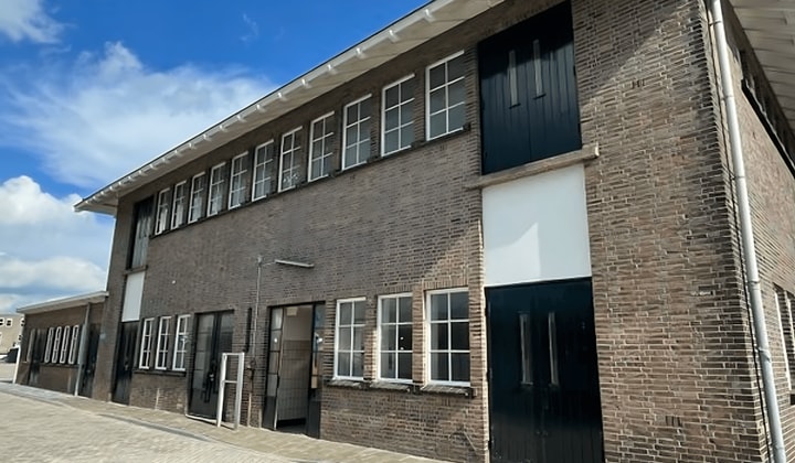 Kantoor · 65 m² · €425,-