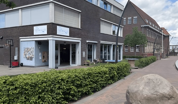 Huis | 52m² | €877,-