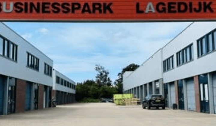 Huis | 100m² | €795,-