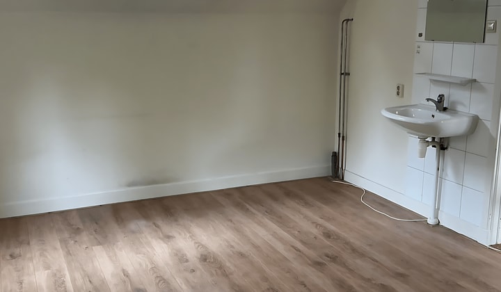 Huis | 45m² | €8888,-