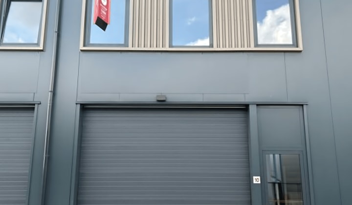 Bedrijfsruimte | 164m² | €1195,-