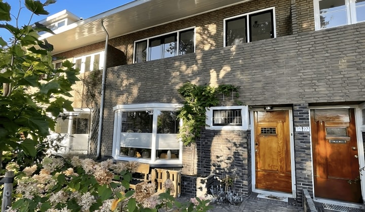 Huis | 147m² | €1795,-