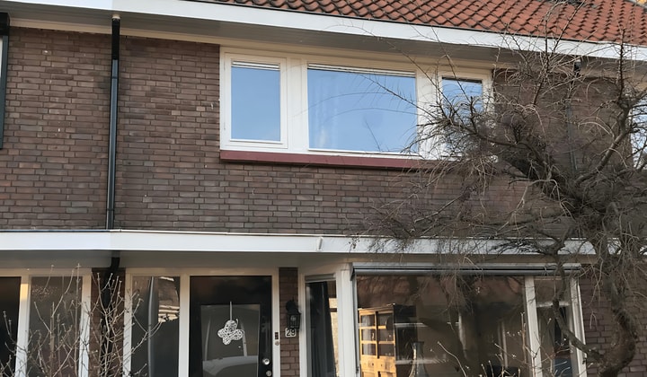 Eengezinswoning met tuin en 4 slaapkamers