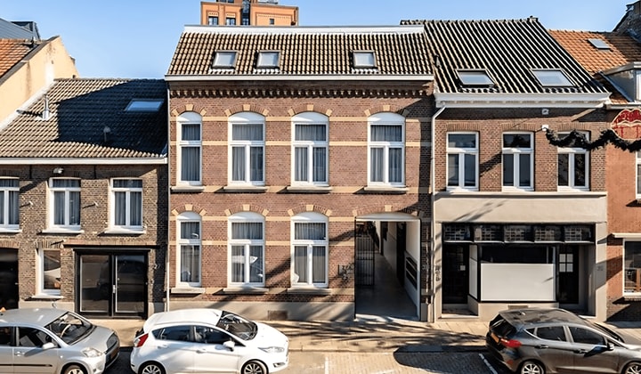 Appartement met drie slaapkamers en tuin