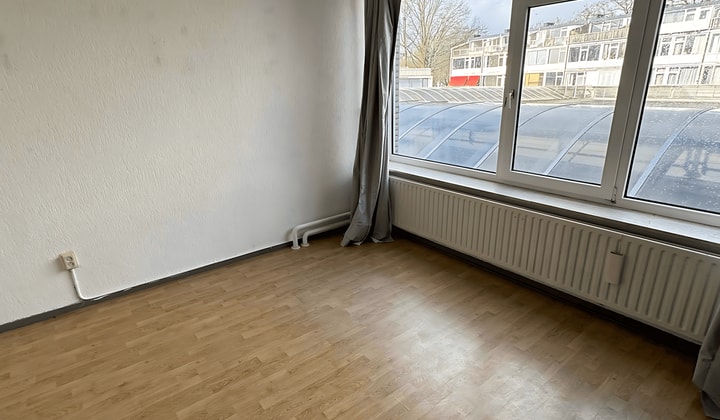 Studio gemeubileerd met 1 slaapkamer