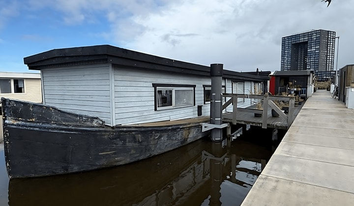 Woonboot · 55 m² · €1000,-