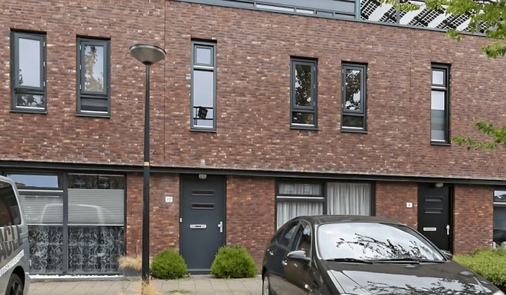 Huis | 110m² | €1795,-