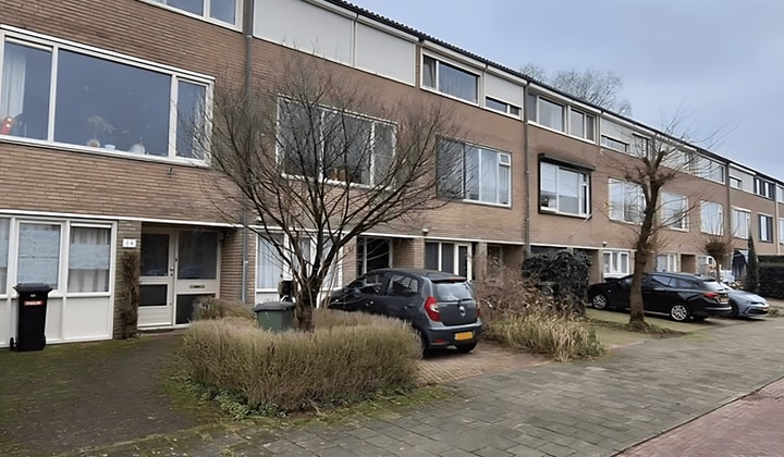 Kamer | 68m² | €895,-