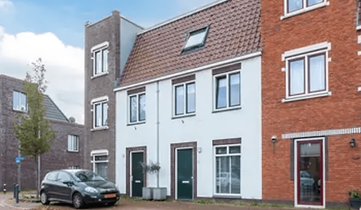 Kamer | 129m² | €2150,-
