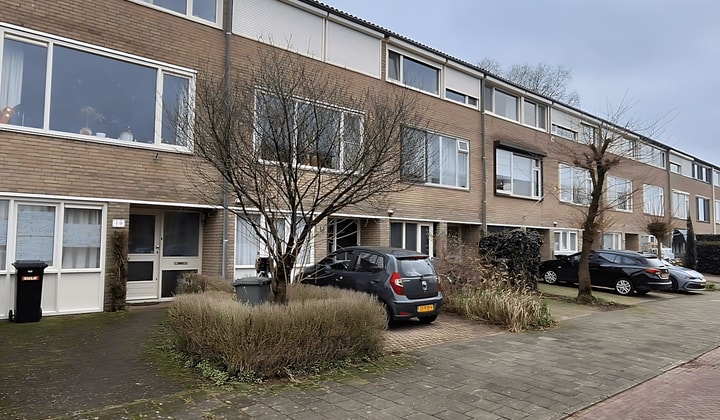 Kamer | 45m² | €895,-