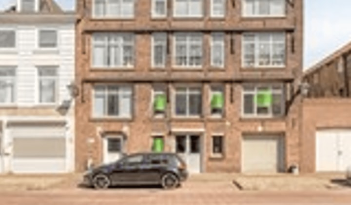 Kantoor · 469 m² · €5500,-