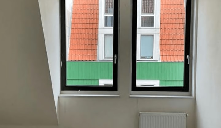Kamer | 99m² | €1225,-