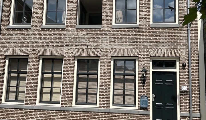 Kamer | 70m² | €823,-