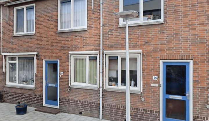 Kamer | 23m² | €350,-