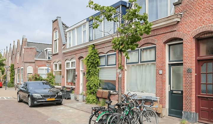 Appartement met tuin en gemeubileerd inclusief parkeren