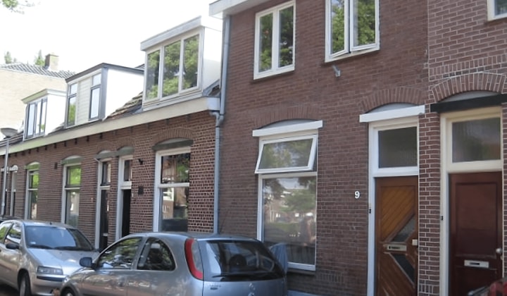 Kamer met eigen keuken en apart slaapgedeelte, exclusief kosten