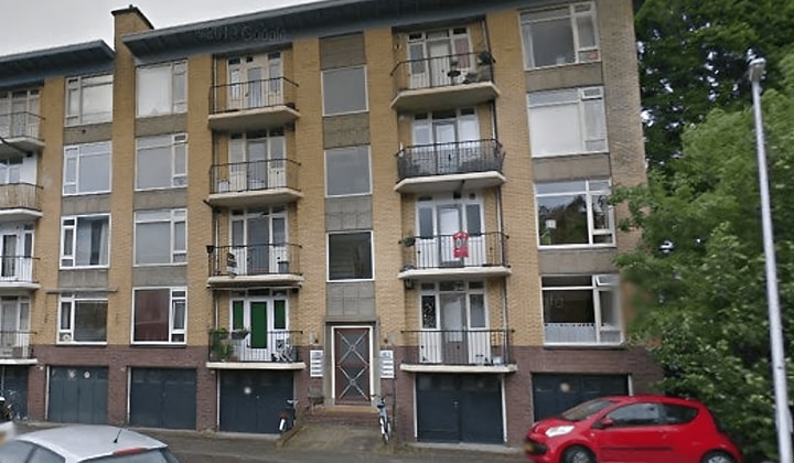 Kamer gestoffeerd zonder balkon, exclusief prijs