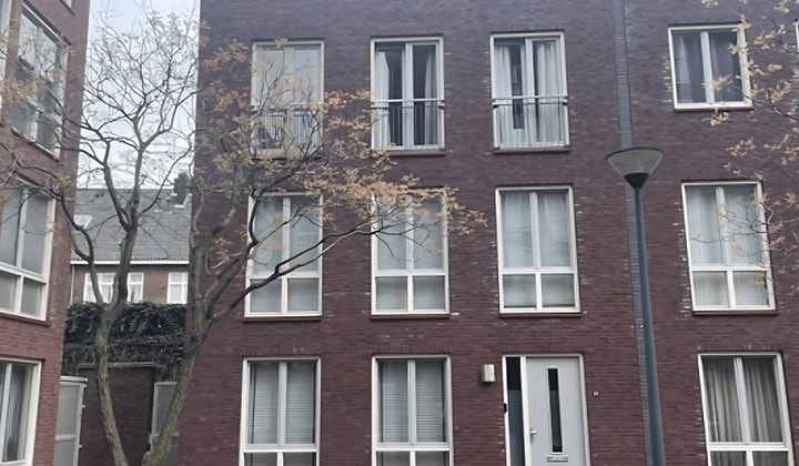 Kamer | 130m² | €1575,-