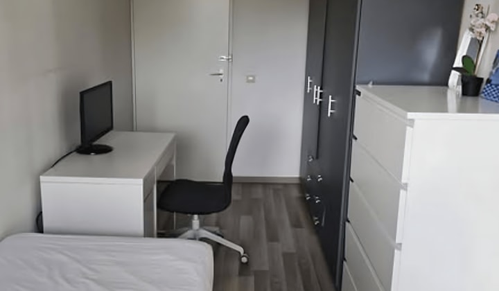 Gemeubileerde kamer in gedeeld appartement inclusief kosten