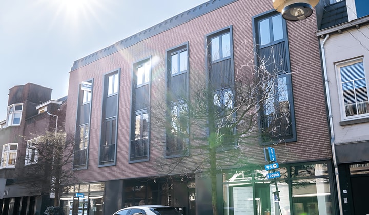 Gemeubileerd appartement met tuin en inloopdouche