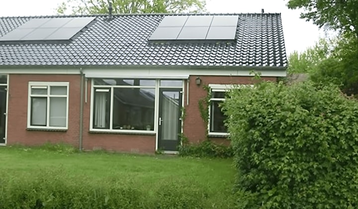 Huis | m² | €483,-