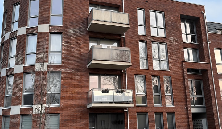 Huis | 79m² | €1415,-