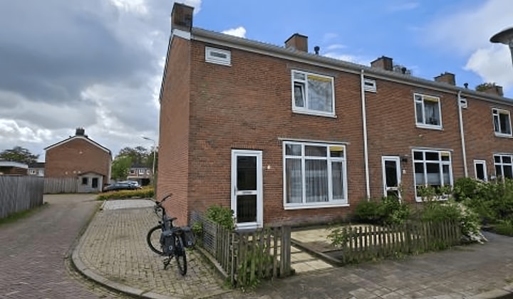 Kamer | 77m² | €713,-