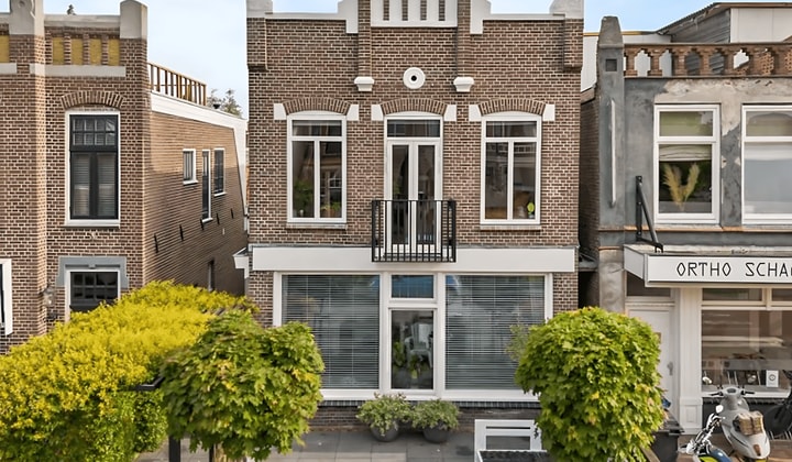 Huis | 127m² | €2500,-