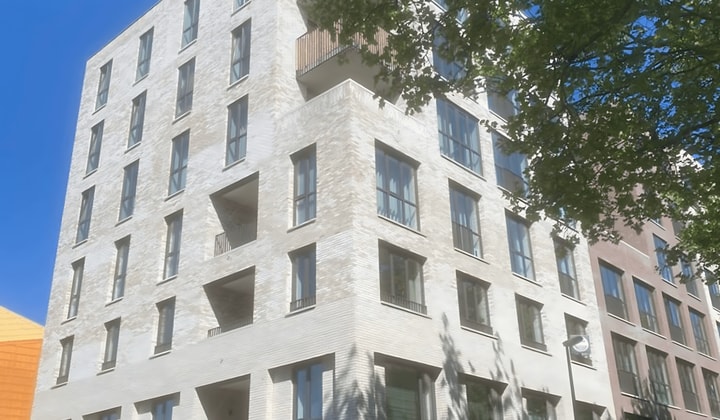 Gemeubileerd appartement met parkeerplaats en vloerverwarming