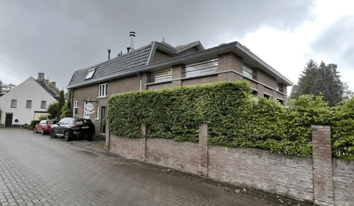 Huis | m² | €959,-